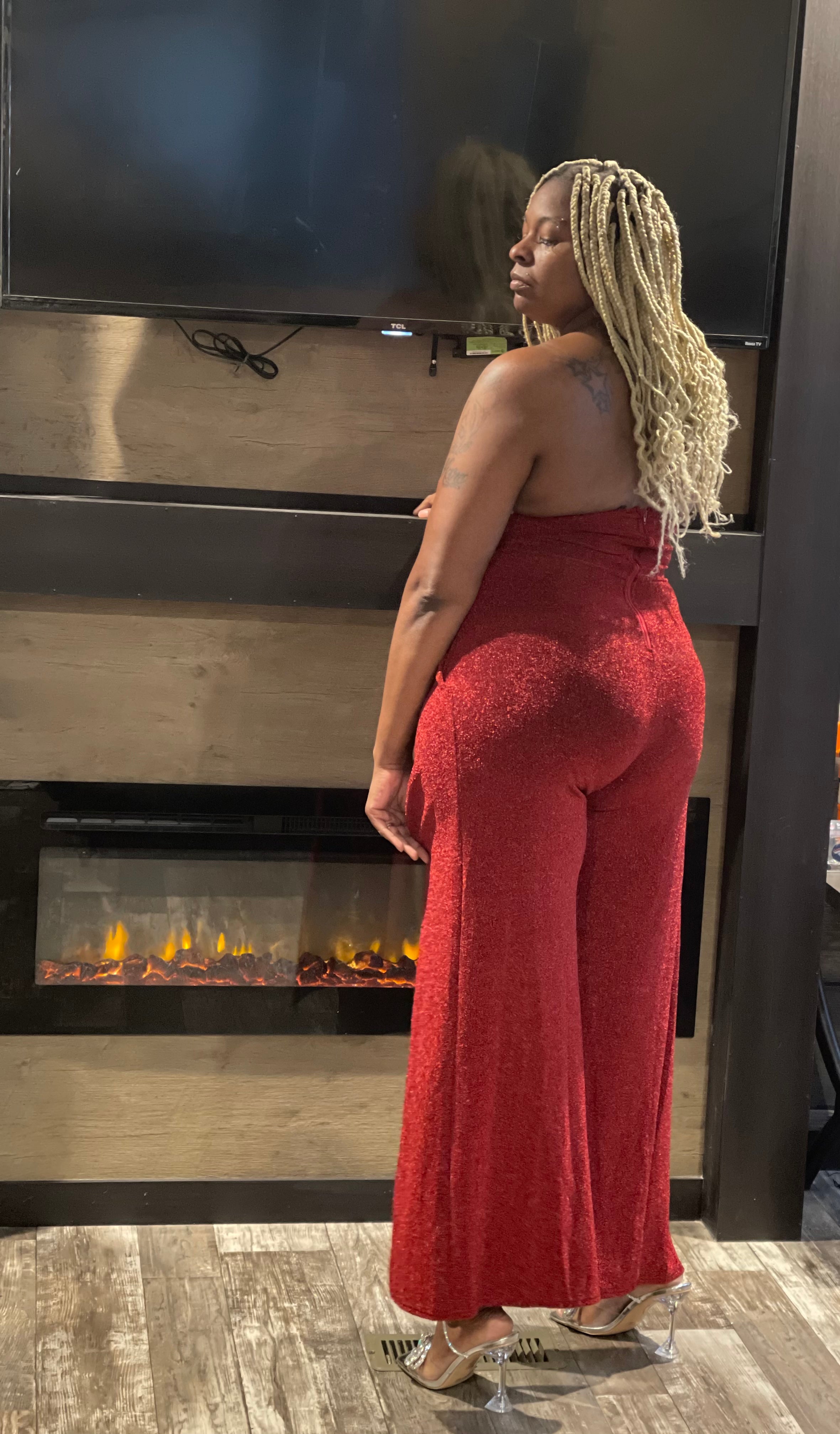 CENTER OF ATTENTION (RED)